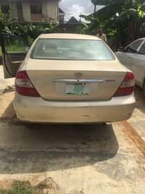 A picture of Toyota Camry 2003 big daddy gold
