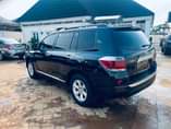A picture of Registered 2009 Toyota Highlander upgraded to 2012 model