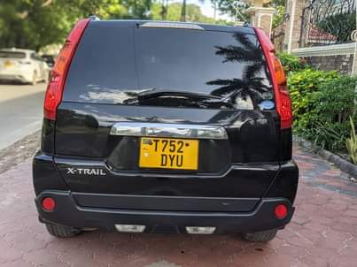 A picture of NISSAN EXTRAIL NEW MODEL CALL 0713660746