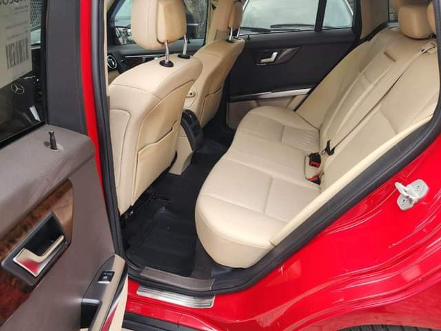 A picture of MERCEDES BENZ GLK 2013 14.7M