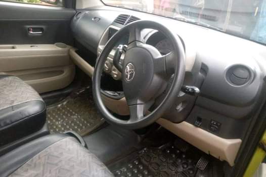 A picture of Toyota passo