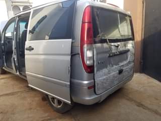 A picture of Tokunbo Benz VITO 115 CDi selling out as an awoof
