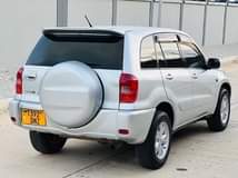 A picture of TOYORA RAV4
