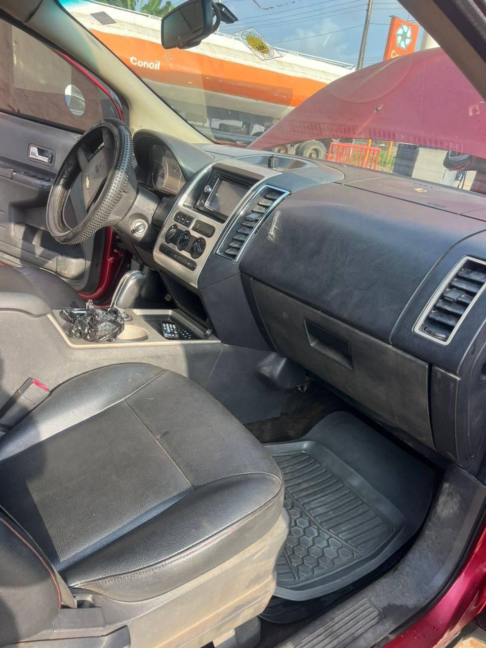 A picture of Ford edge