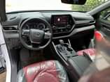 A picture of CLEAN BRAND NEW TOYOTA HIGHLANDER 2022 MODEL 39M NET PRICE