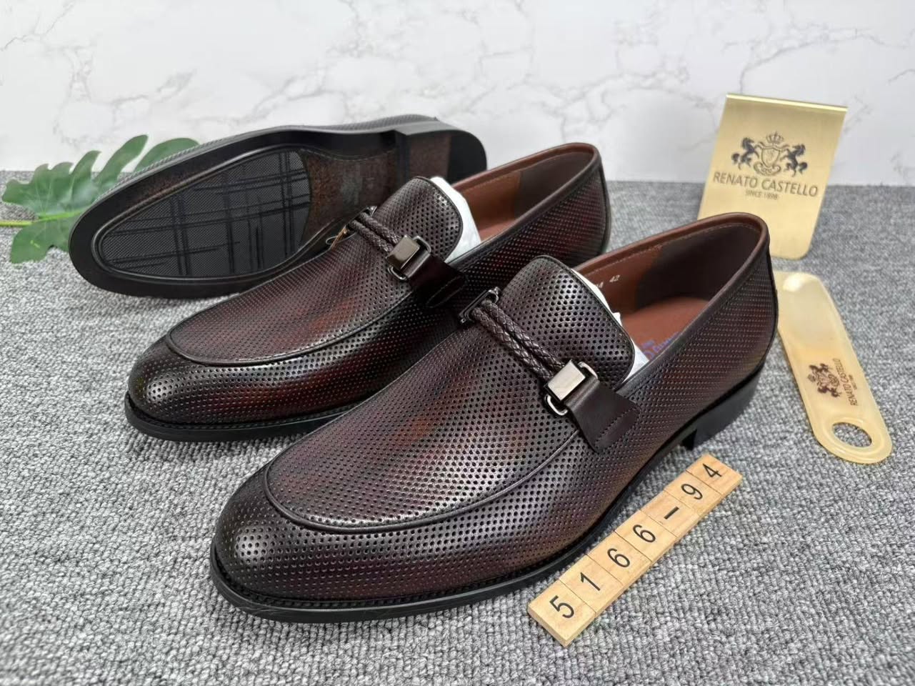 A picture of Office shoes for men