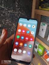 A picture of Samsung Galaxy A32 128gb storage and 4gb ram