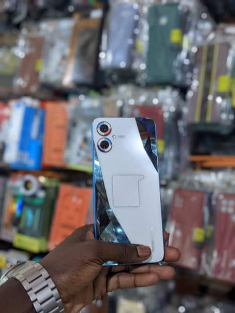 tecno spark