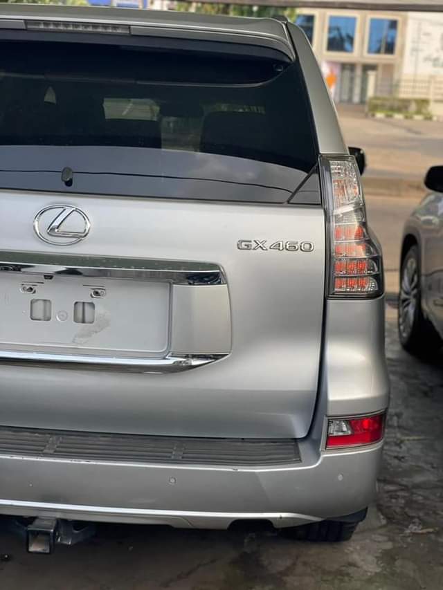 A picture of Foreign Lexus Gx460 2015 full features 47m Last on Awoof
