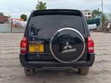 A picture of MISTUBISH PAJERO