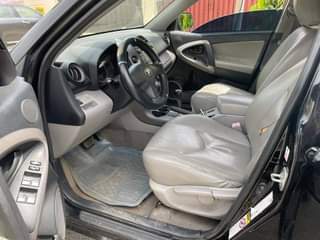 A picture of 2008 TOYOTA RAV4 RAV4