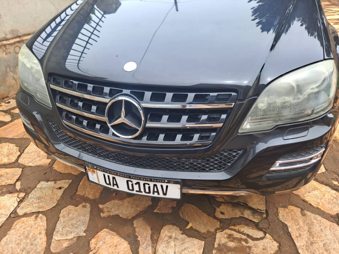 A picture of ML 350 4MATIC ON SALE