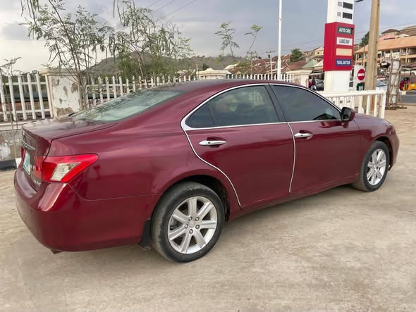 A picture of Lexus ES350 2008 Model
