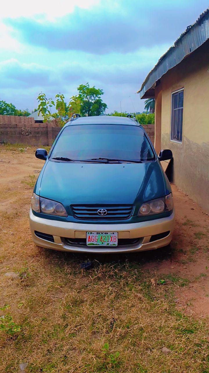 A picture of Toyota picnic