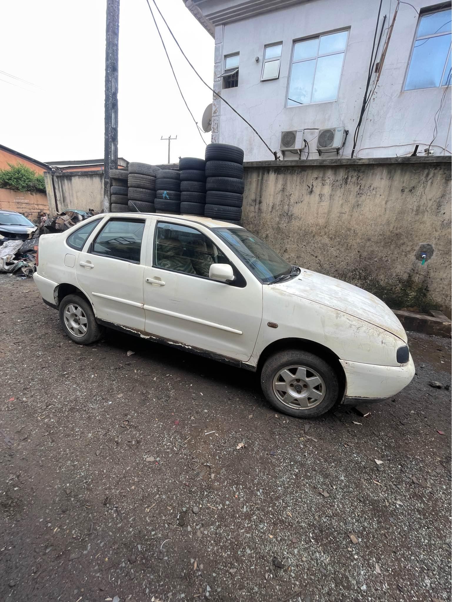 A picture of Volkswagen polo classic