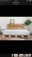 A picture of pallet desgn karbu tupo arusha tunatengeneza kwa oda