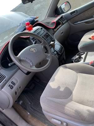 A picture of 2007 Toyota Sienna