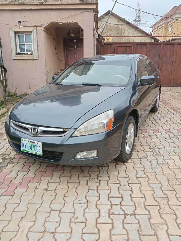 A picture of Honda accord 2007