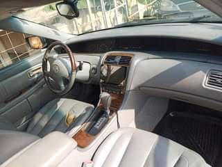 A picture of Super Clean Toyota Avalon