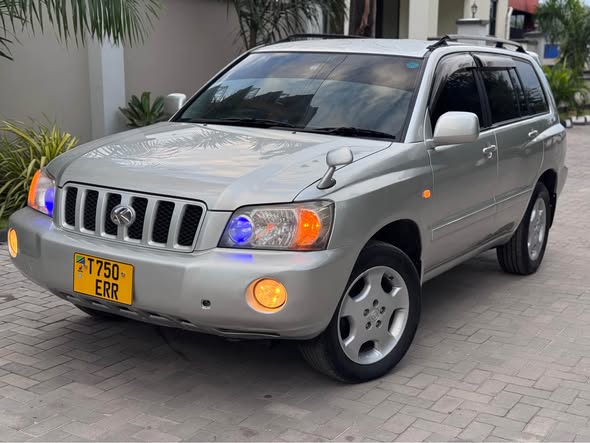 A picture of Toyota KLUGER
