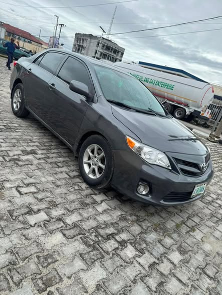 A picture of 2013 Toyota Corolla