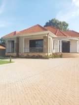 houses entebbe