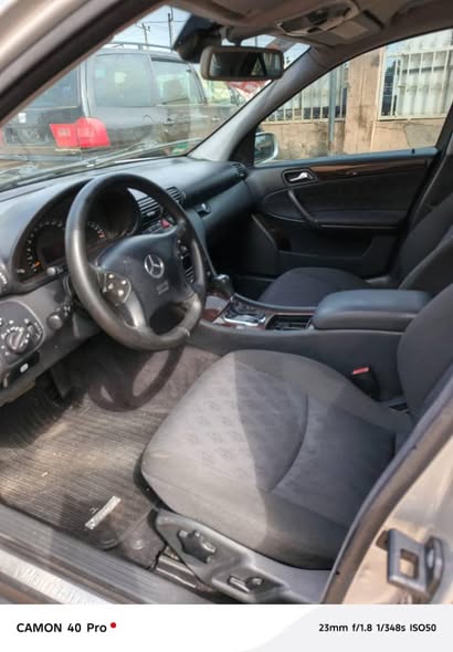 A picture of 2002 Mercedes Benz C Class