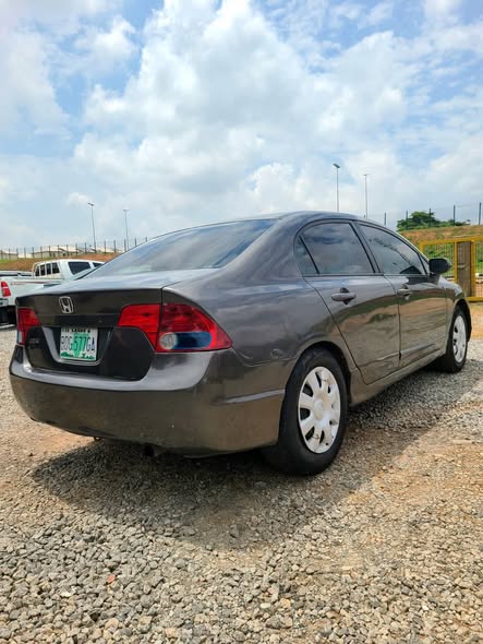 A picture of Honda civic