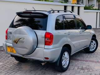 A picture of TOYOTA RAV4 KILL TIME