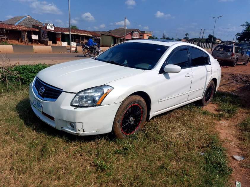 A picture of REGD NISSAN MAXIMA MODEL 2007