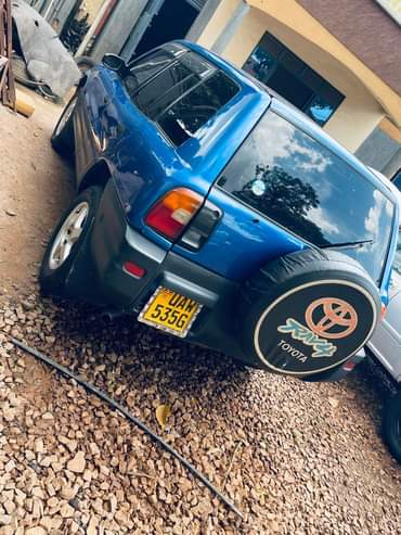 A picture of 15M call 0750836715