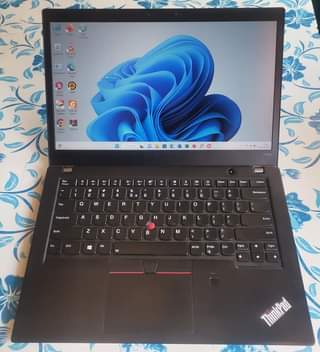 classifieds/laptops