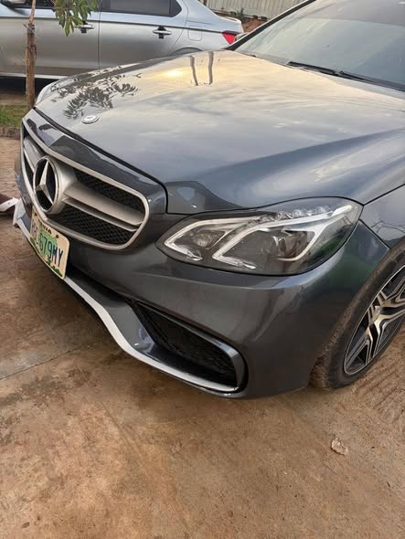 A picture of 2010 Mercedes Benz E Class