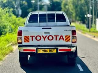 A picture of TOYOTA HILLUX