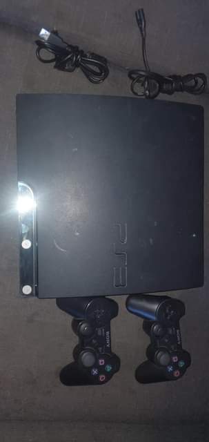 A picture of PS 3 FULL SET