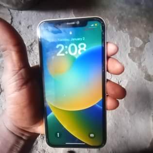 A picture of IPhone XR