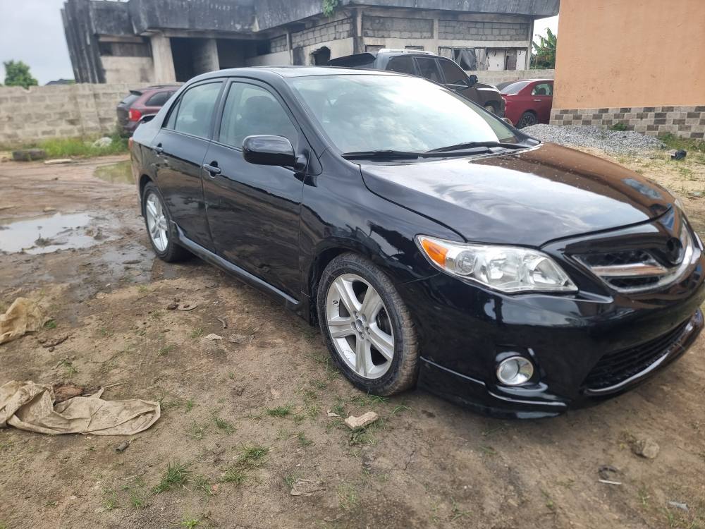 A picture of XRS TOYOTA COROLLA