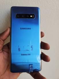 A picture of Samsung Galaxy S10