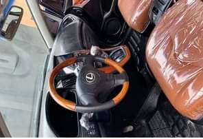 A picture of URGENT BUYERS ONLY CALL mr Anthony 09063948959 CLEAN Lexus Rx300