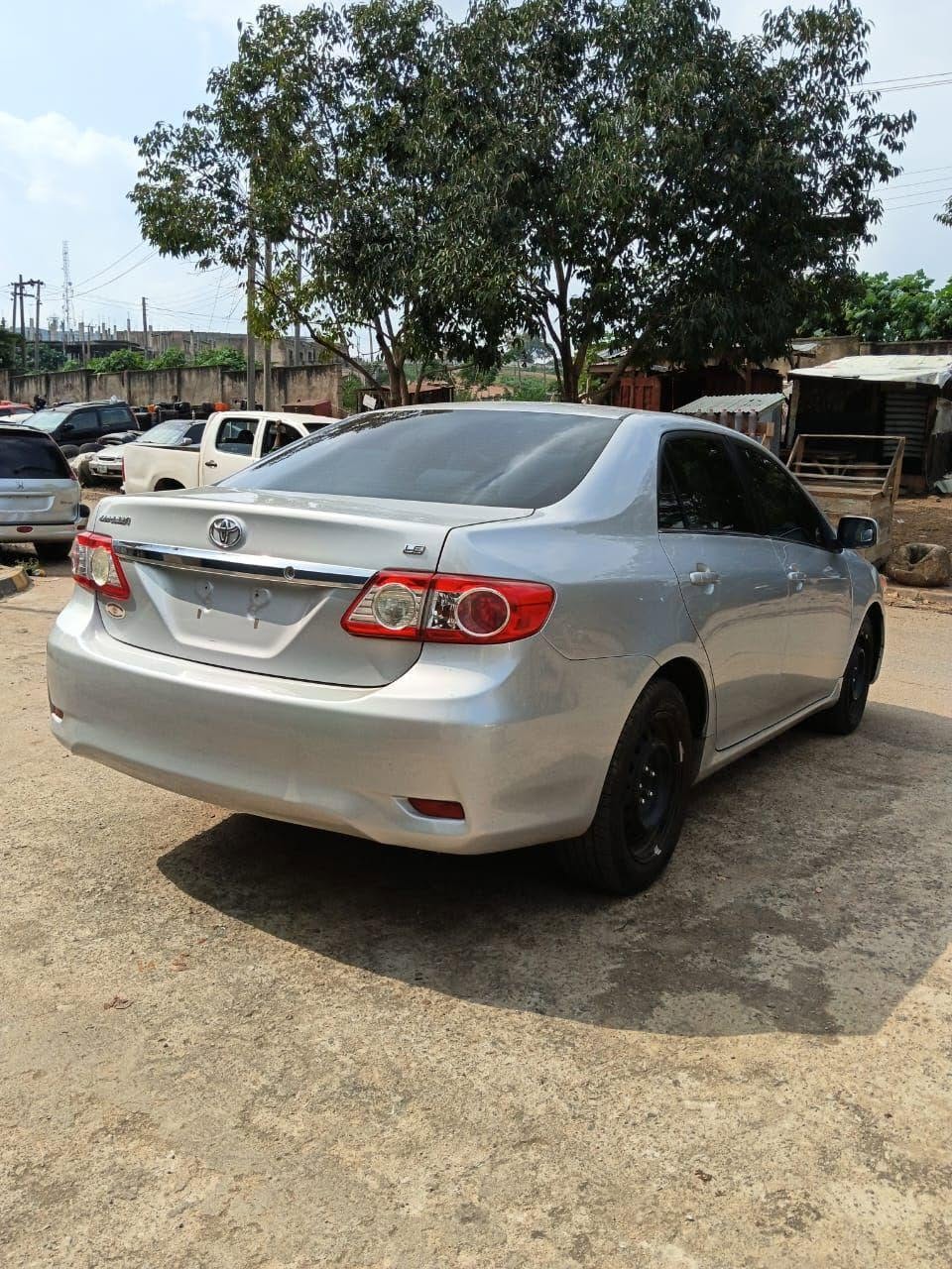 A picture of FOREIGN USED TOYOTA COROLLA LE 2013 MODEL
