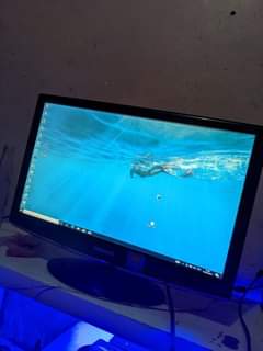 pc monitors