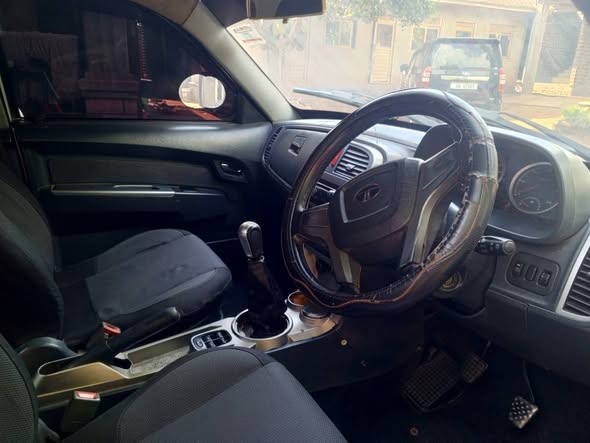 A picture of Tata Xenon 2 2L diesel manual transmission double cabin