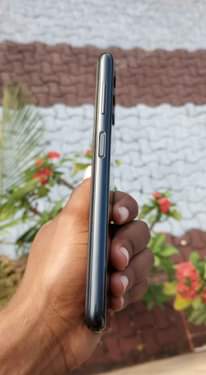 A picture of Samsung a04s