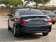 A picture of HYUNDAI SONATA Year 2013 Android Screen Reverse Camera Sound Engine