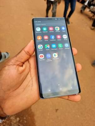 A picture of Samsung galaxy Note 8