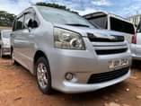 A picture of Toyota Noah Model 2007 Engine 2 0cc Price 32M 0709788048