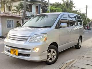 A picture of TOYOTA NOAH NEW SHAPE NAIUZA MIL 8 8 0743435416