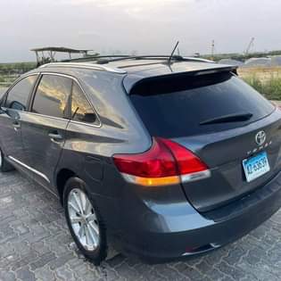 A picture of 2011 Toyota venza 2011 model