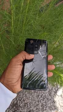 A picture of Samsung s9 plus