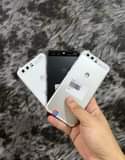 A picture of huawei p10